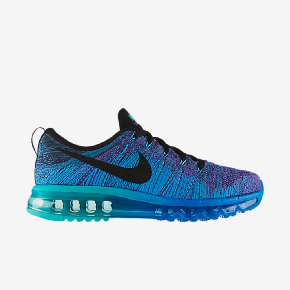 Nike flyknit blue sneakers